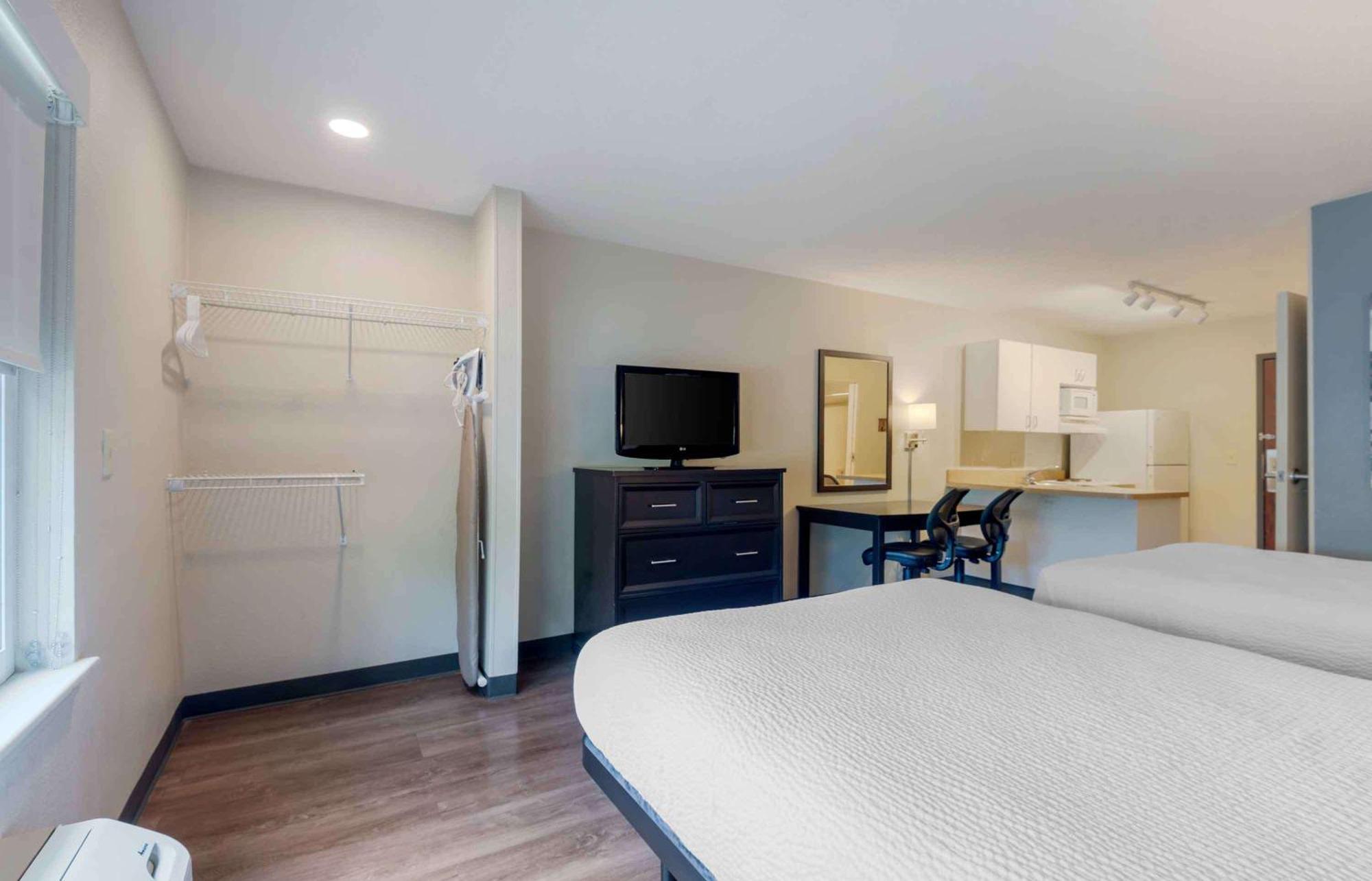 Extended Stay America Suites - Charlotte - University Place Zewnętrze zdjęcie