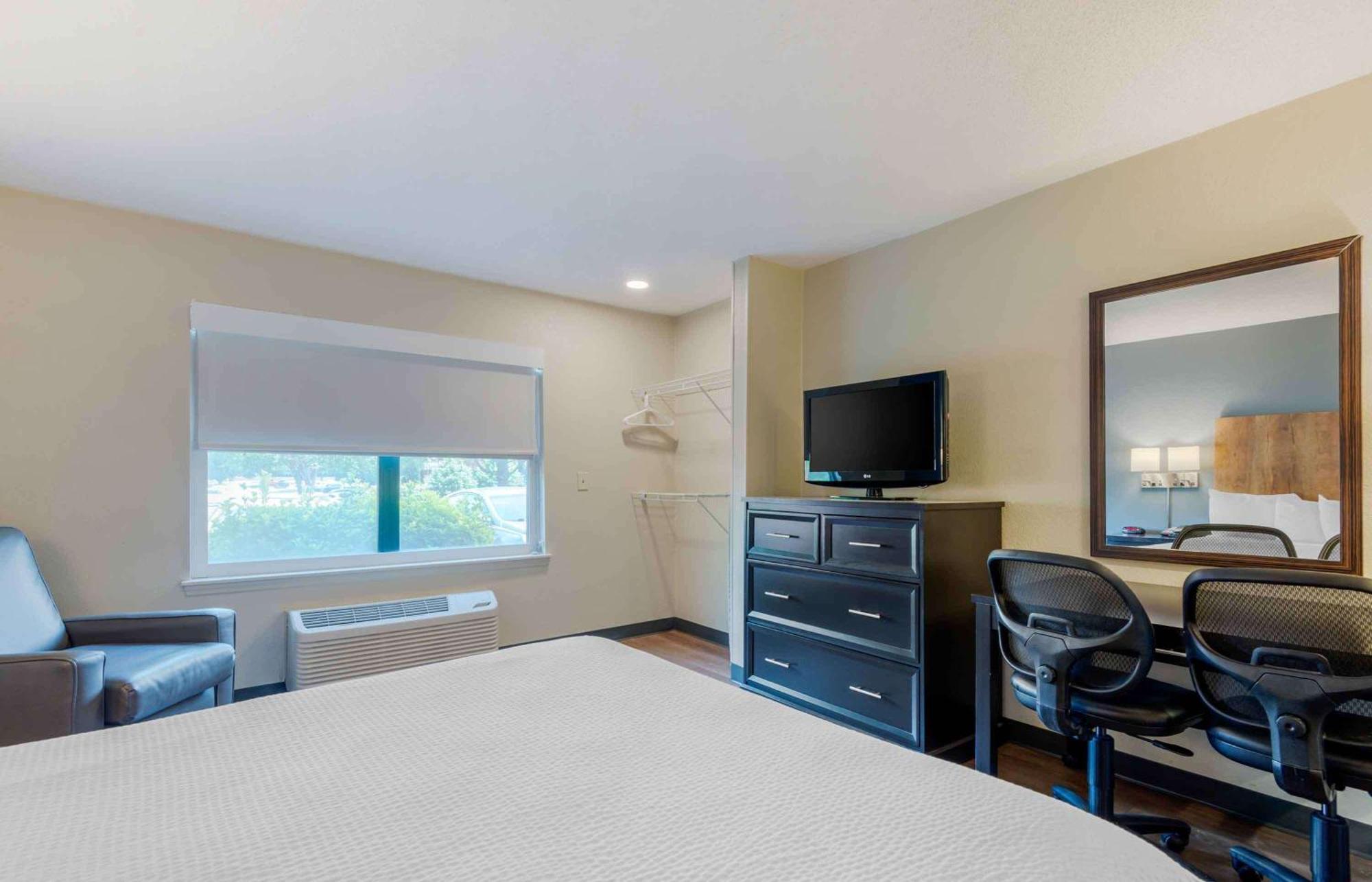 Extended Stay America Suites - Charlotte - University Place Zewnętrze zdjęcie